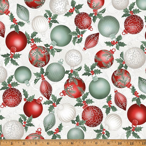 Christmas Splendor - Ornaments Winter Cherry/Silver